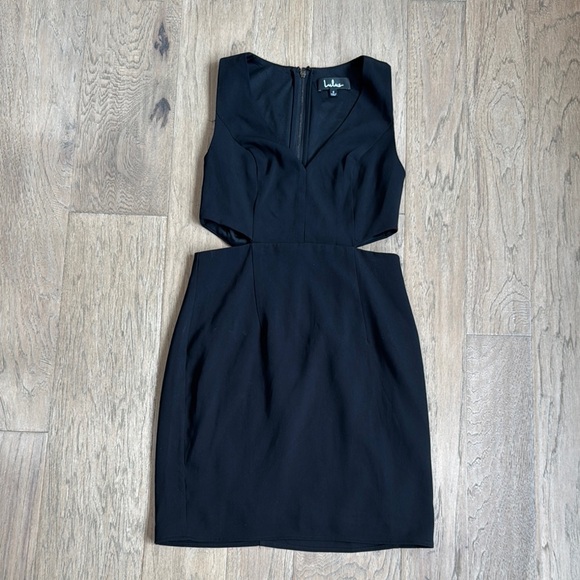 Lulu’s Backstage Pass Black Sleeveless Cutout Bodycon Dress Size Small - Picture 4 of 11